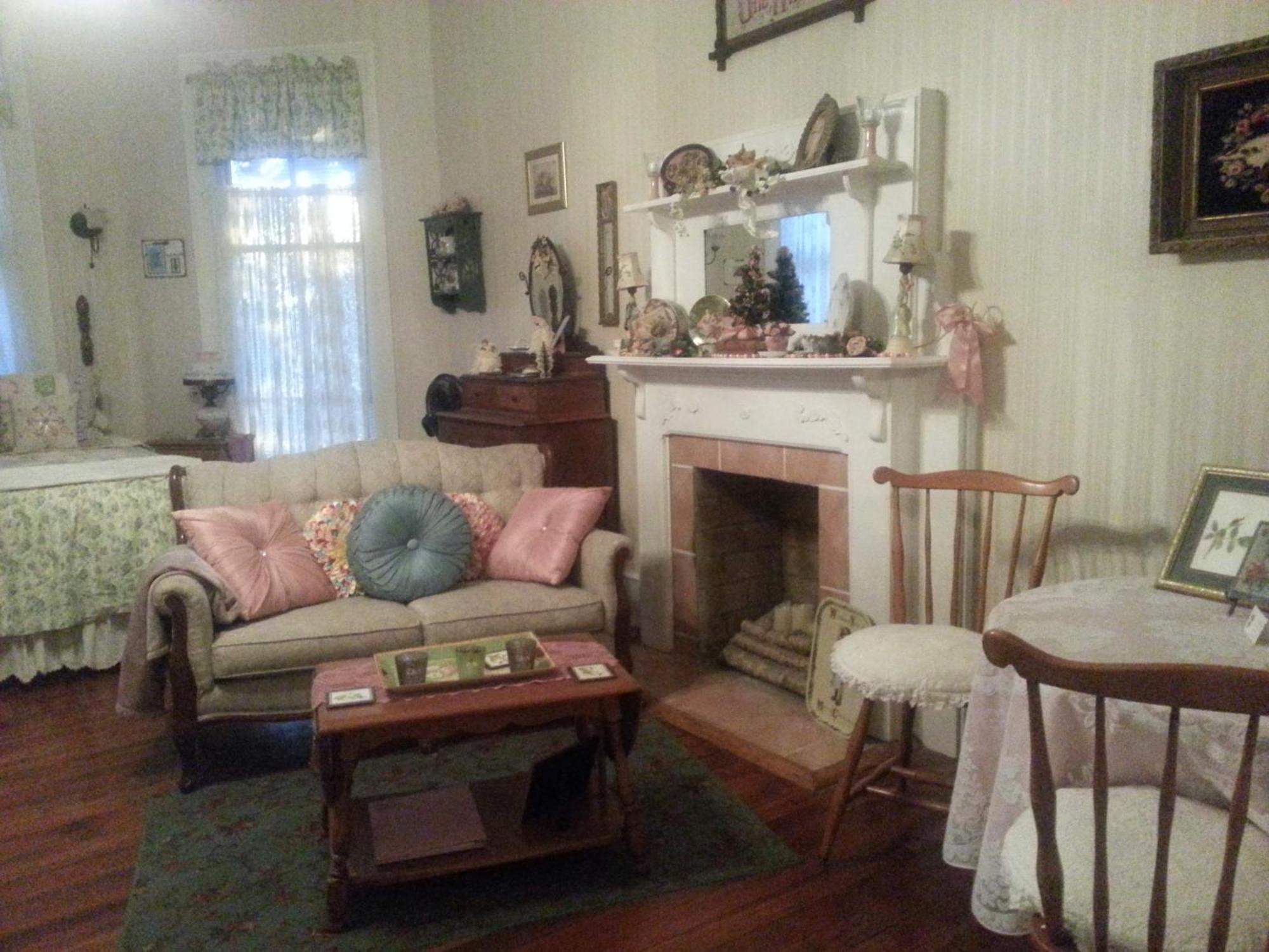 Holly House Of Hamilton Acomodação com café da manhã Quarto foto